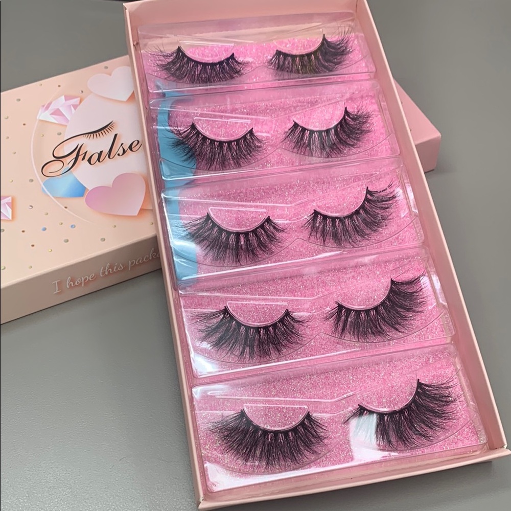 Bésame False Eyelashes - Pink Box